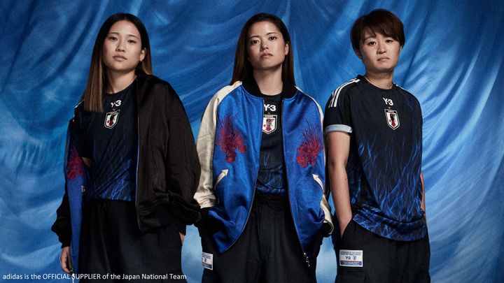 衝撃の“スカジャン風”も！新ユニ発表の日本代表、「Y-3」とコラボの2024新作コレクションが登場