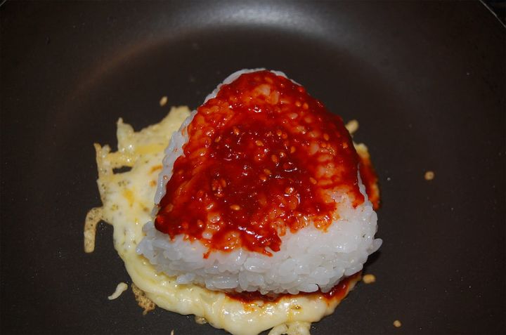 ヤンニョムおにぎり