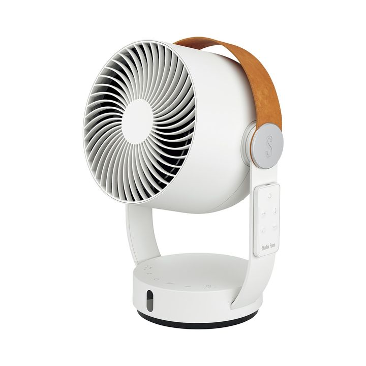 「Leo 3D サーキュレーター ホワイト」 ￥14,300／STADLER FORM（アントレックス）