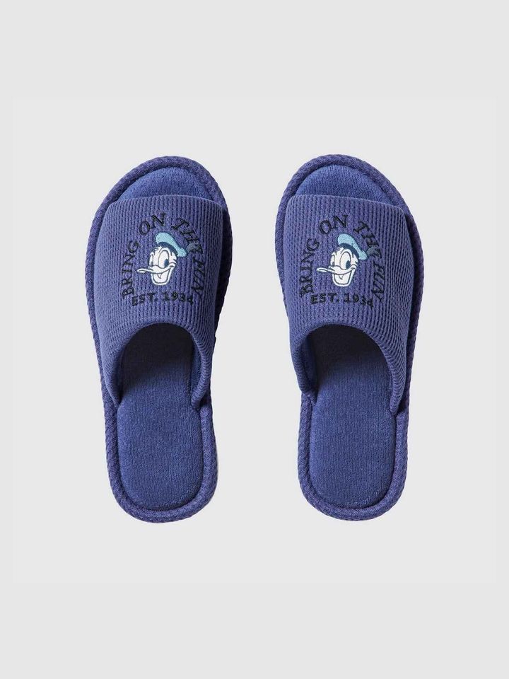 画像2: 出典：ユニクロ