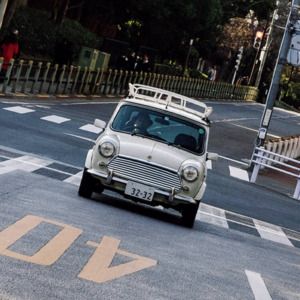 ポール・スミスとコラボレーションしたローバーミニ