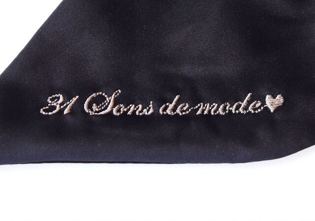 リボントートバッグ ロゴ刺繍