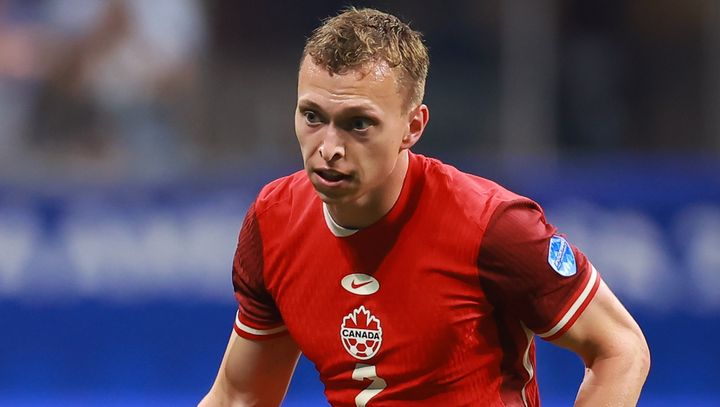 移民増加のカナダ、「僕らの強みは多様性、悲劇ではない」と代表選手が反論