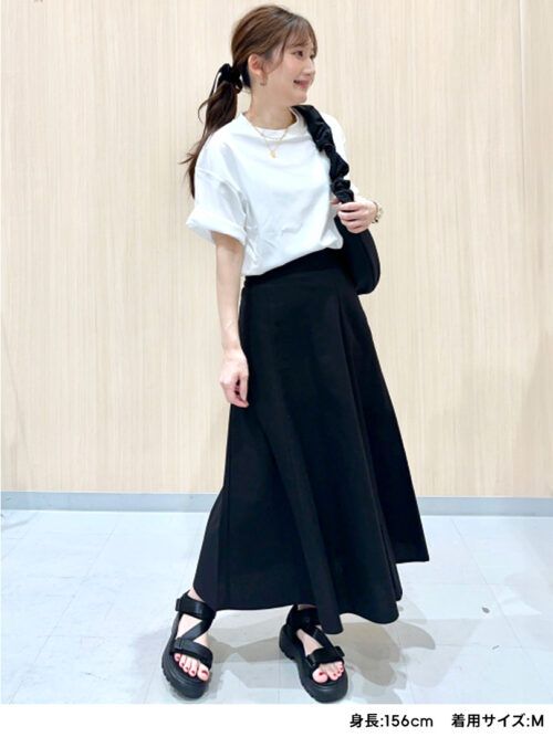 GUの「白Tシャツ」 