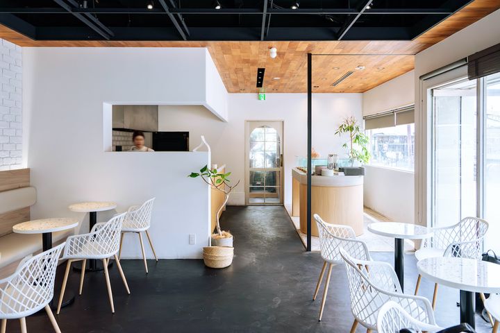 散策の休憩にぴったりなイートインスペース