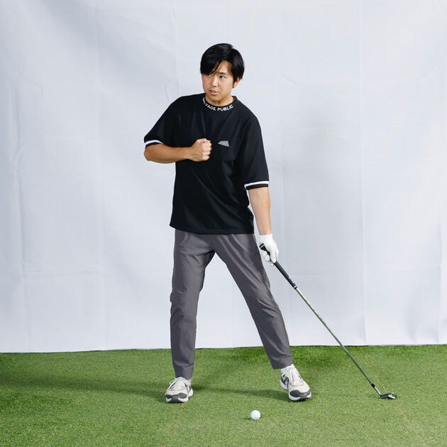 コンパクトスイングは“みぞおち”を使うだけ！体を使ったスイングをする方法