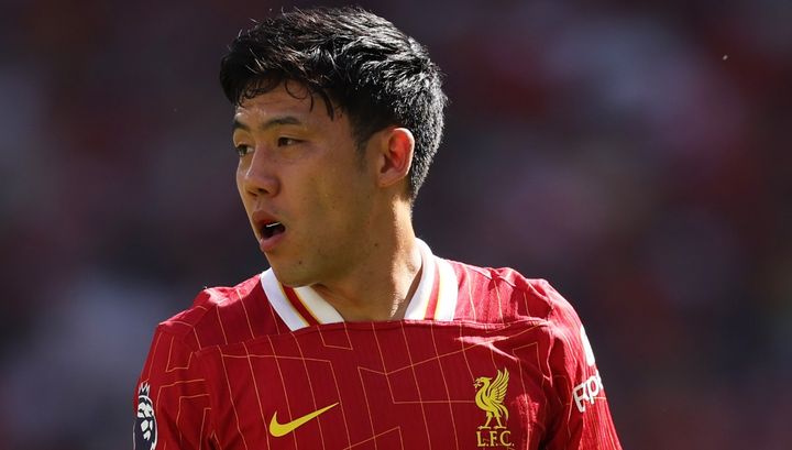 遠藤航、リヴァプールは守備的MFを補強したほうがいいと発言！その理由とは