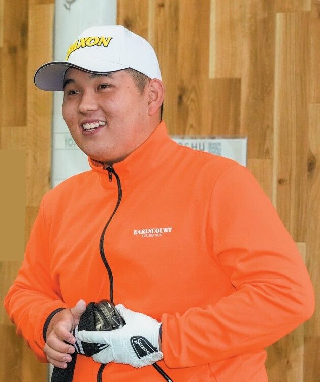 武井壮、“15歳プロ”に教わる！「やっぱり振ってスイングを作るべき！」