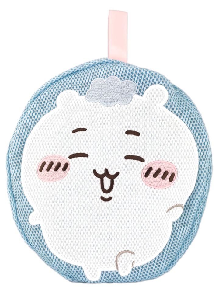 「CWダイカットポーチ」ちいかわの商品紹介写真