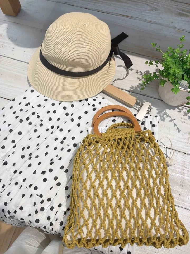 画像1: 出典：.st