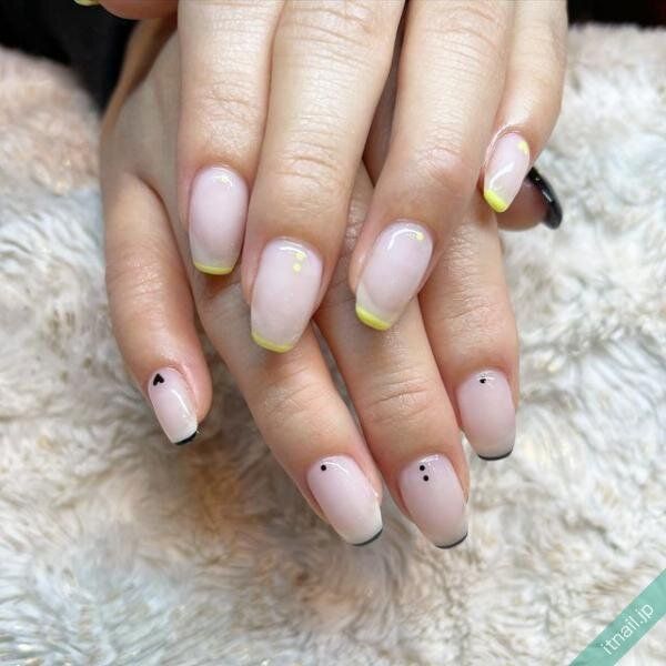 Marcelinaが投稿したネイルデザイン [photoid:I0122886] via Itnail Design (735934)