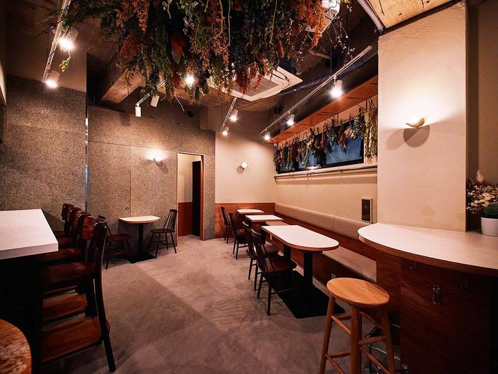 都立大学『marble』の内観