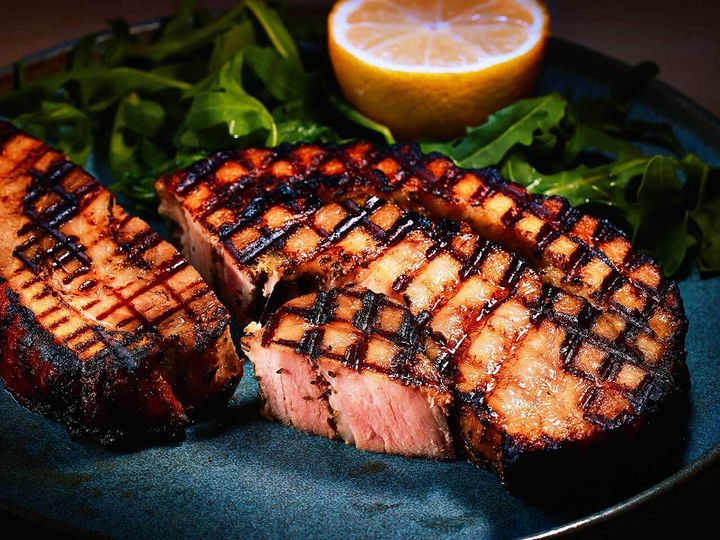 都立大学『marble』の「豚バラ肉 香草焼き」