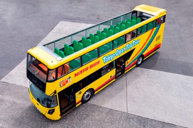 2階建てバスの画像