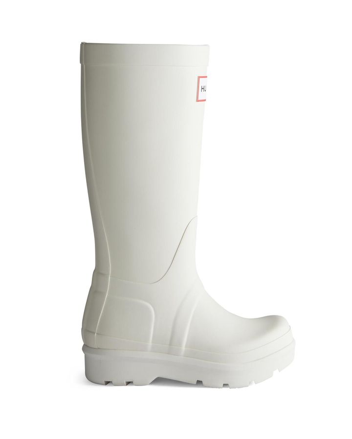 画像: 【HUNTER】「UNISEX ORIGINAL 2.0 TALL BOOT」（ブラック、ホワイトウィロー）各￥26,950（税込）