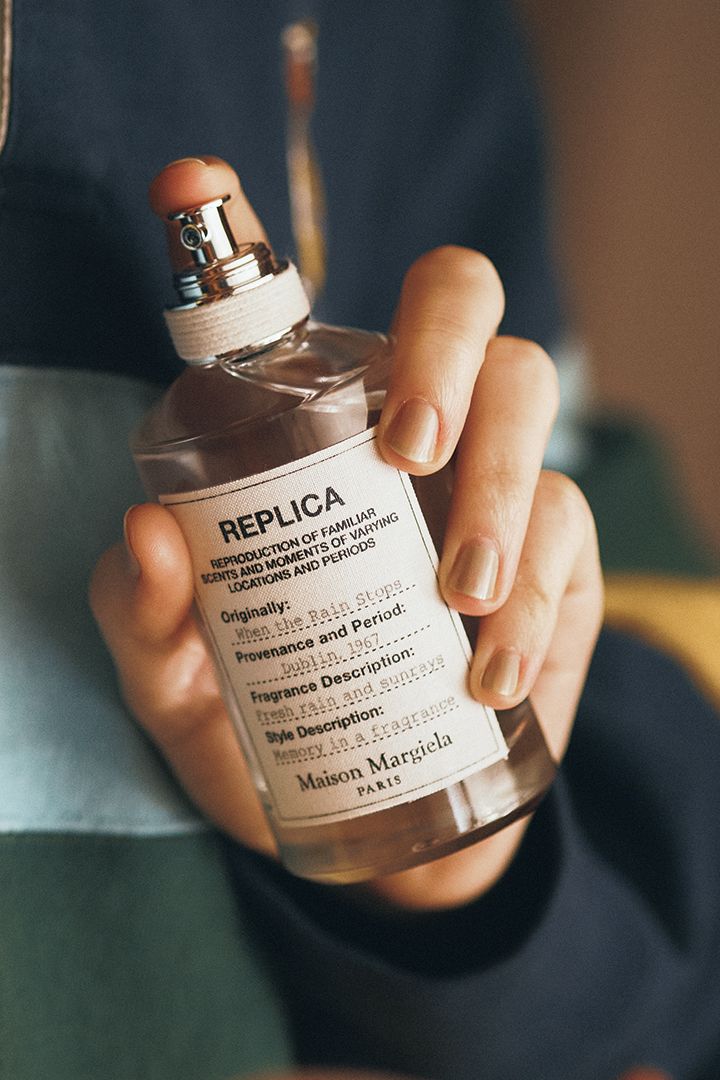 ボーイッシュな装いにも、香りをまとわせてオシャレを楽しんで