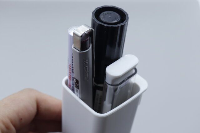 ダイソー スティック型付箋ケース（ワイド） サイズ感