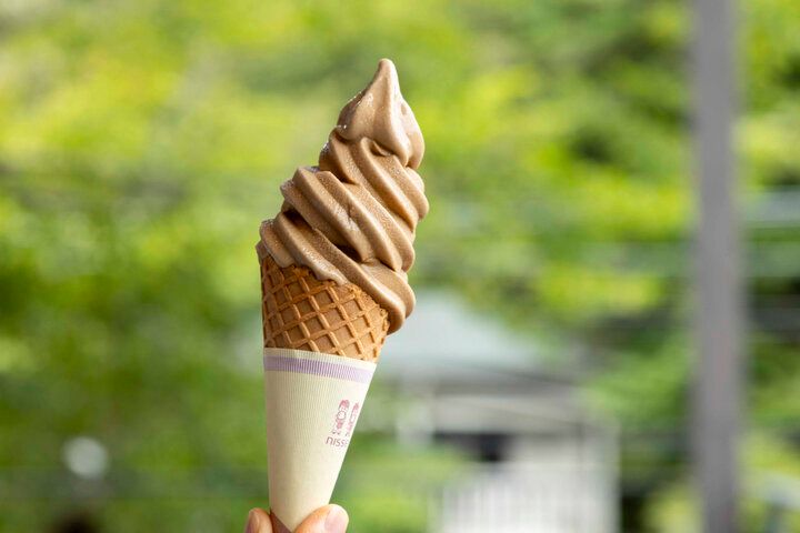 自家焙煎コーヒーを使った特製スイーツが楽しめるカフェ「沢村ロースタリー 軽井沢」