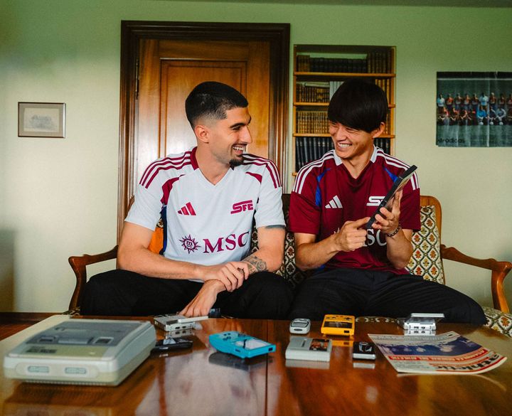 常本佳吾がモデルに！セルヴェット、2024-25新ユニフォーム発表 「過去の栄光」に触発のレトロなデザイン