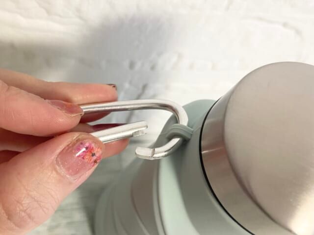 3COINS 折り畳みボトル 付属品