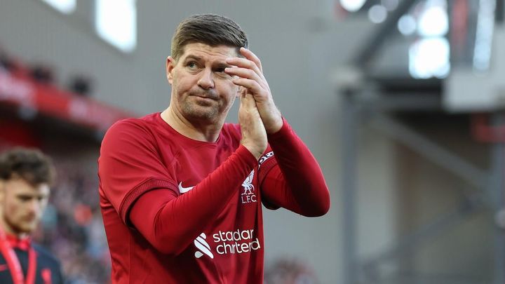 遠藤航、子どもの頃に憧れた選手は「リヴァプールならジェラード、日本人なら横浜F・マリノスの…」