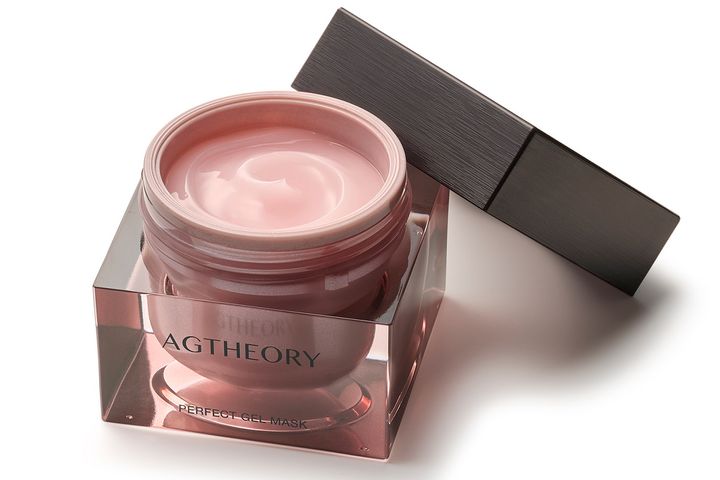 エイジーセオリー パーフェクトジェルマスク 50g ￥9,680／アクシージア（03-6304-5840）