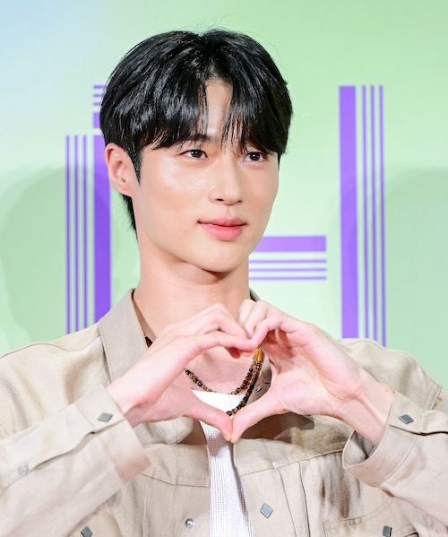 ビョン・ウソク