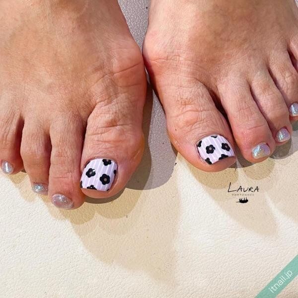 LAURA POMPONNEEが投稿したネイルデザイン [photoid:I0128889] via Itnail Design (735999)
