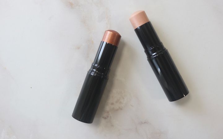 シャネルの「2024年サマーコレクション」を全色スウォッチ！イエベ、ブルベ別のおすすめも紹介