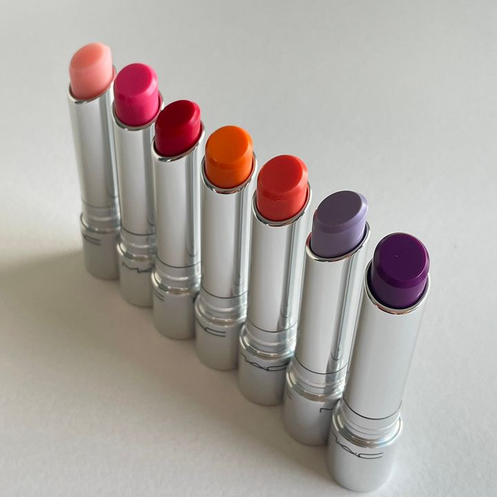 マックのグロー プレイ テンダー トーク リップバーム