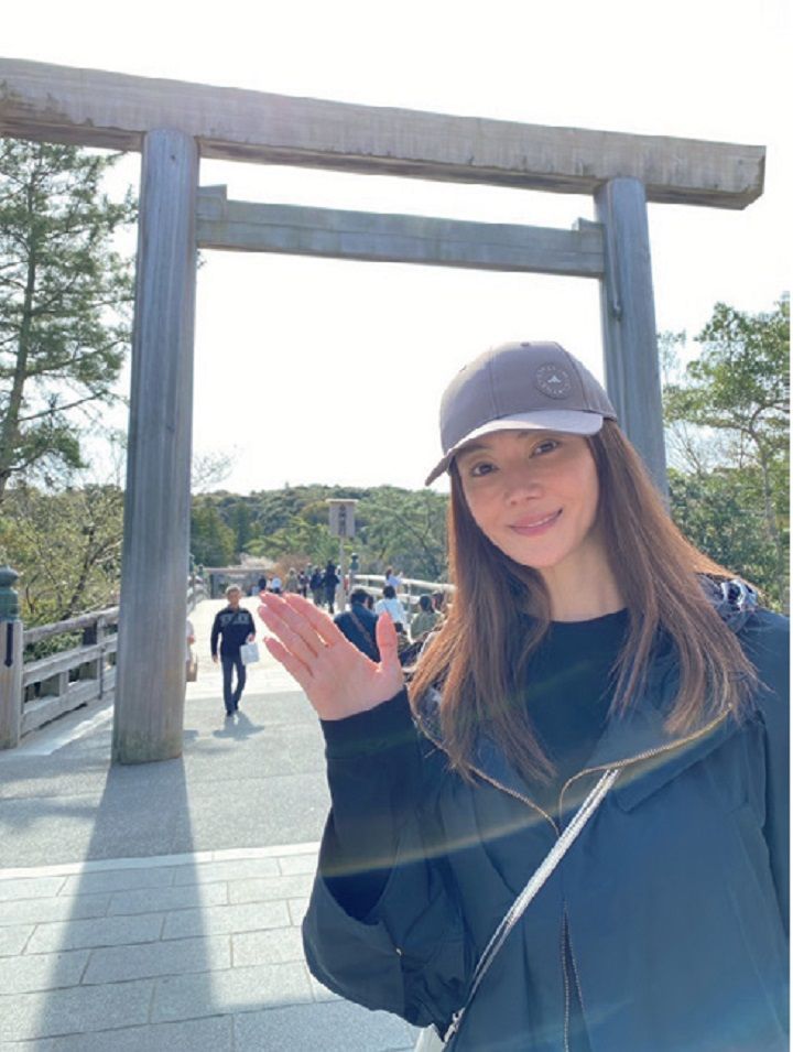 伊勢神宮に毎年参拝している観月ありささん