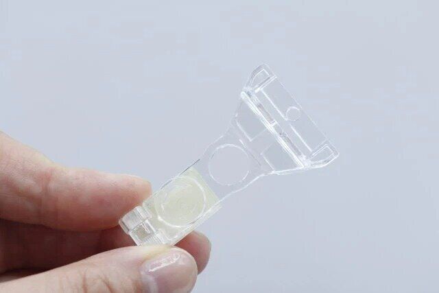 缶バッジスタンド