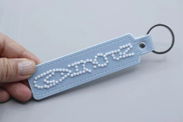 レザー風キーホルダー パステルカラー使用例