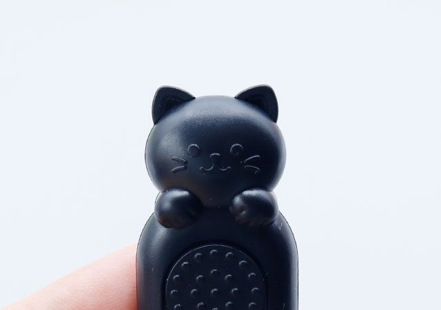 ダイソーの猫型ミニカッター