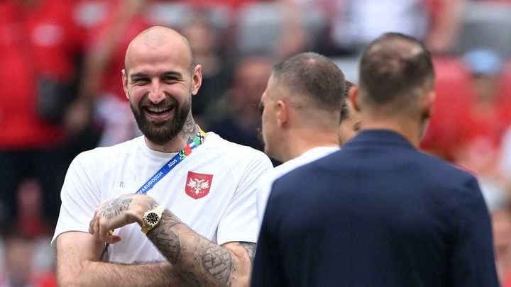 セルビア代表のV・ミリンコヴィッチ＝サヴィッチ、EURO2024中に「バーで殴り合いのケンカ」か