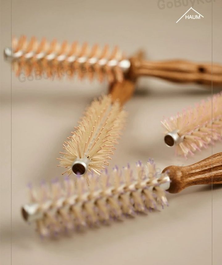 【美容師おすすめ】市販ヘアブラシ＆コーム10選 ～セットからケア、持ち運び用まで紹介～