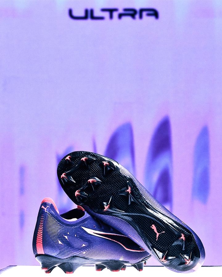 三笘薫が着用！PUMA史上最強のスピードスパイク『ウルトラ5』登場 超高反発の”カーボン搭載モデル”も