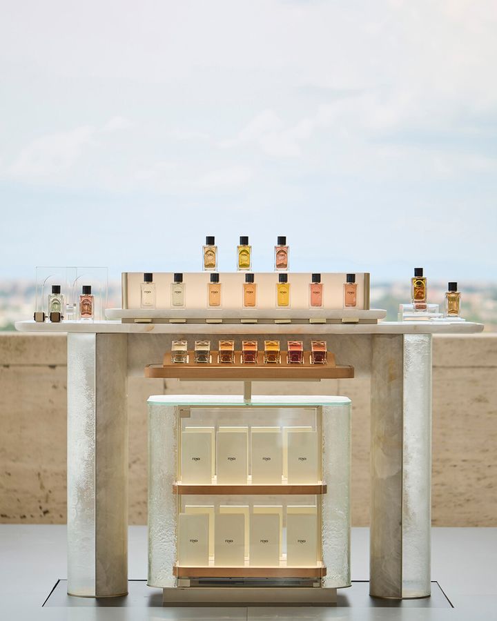 240627_fendi_fragrances_01.jpg