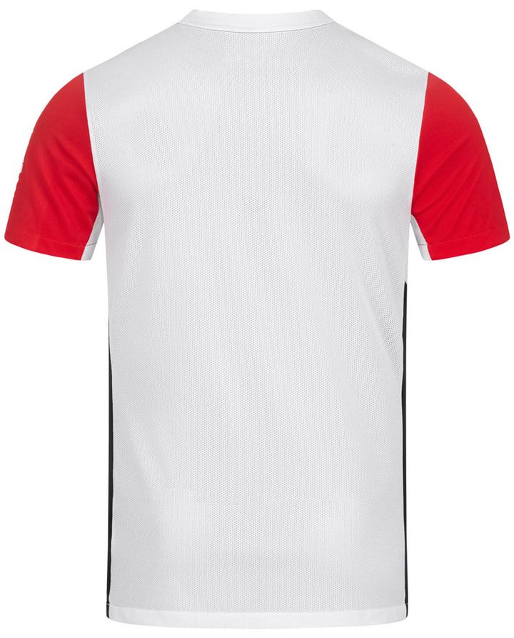 これがNIKE“最後のホーム”に！フランクフルトが2024-25新ユニフォームを発表 「来季はadidasにメーカー変更」