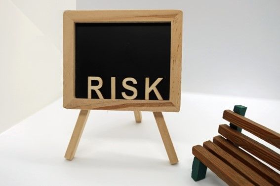 リスクの危険イメージ画像