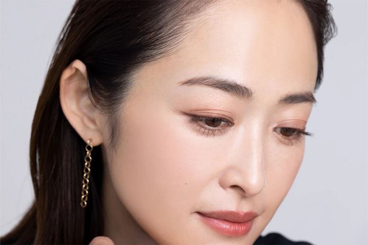 大人のためのキャンメイク図鑑 キャンメイク プティパレットアイズ 02 塗り方③