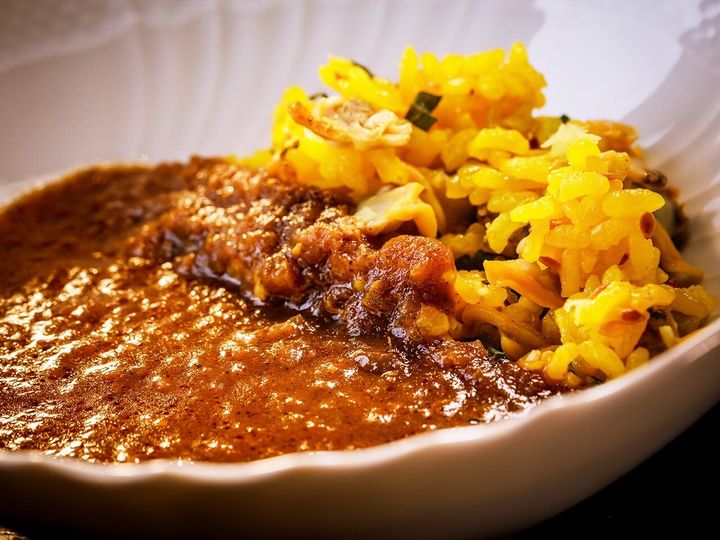 広尾『七ひろ』の〆カレー