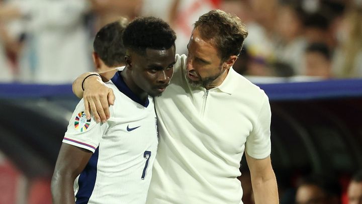 イングランド代表FWサカ、EURO2024での左SB転向をやんわり拒否 「イアン・ライトは大好きだけど…」