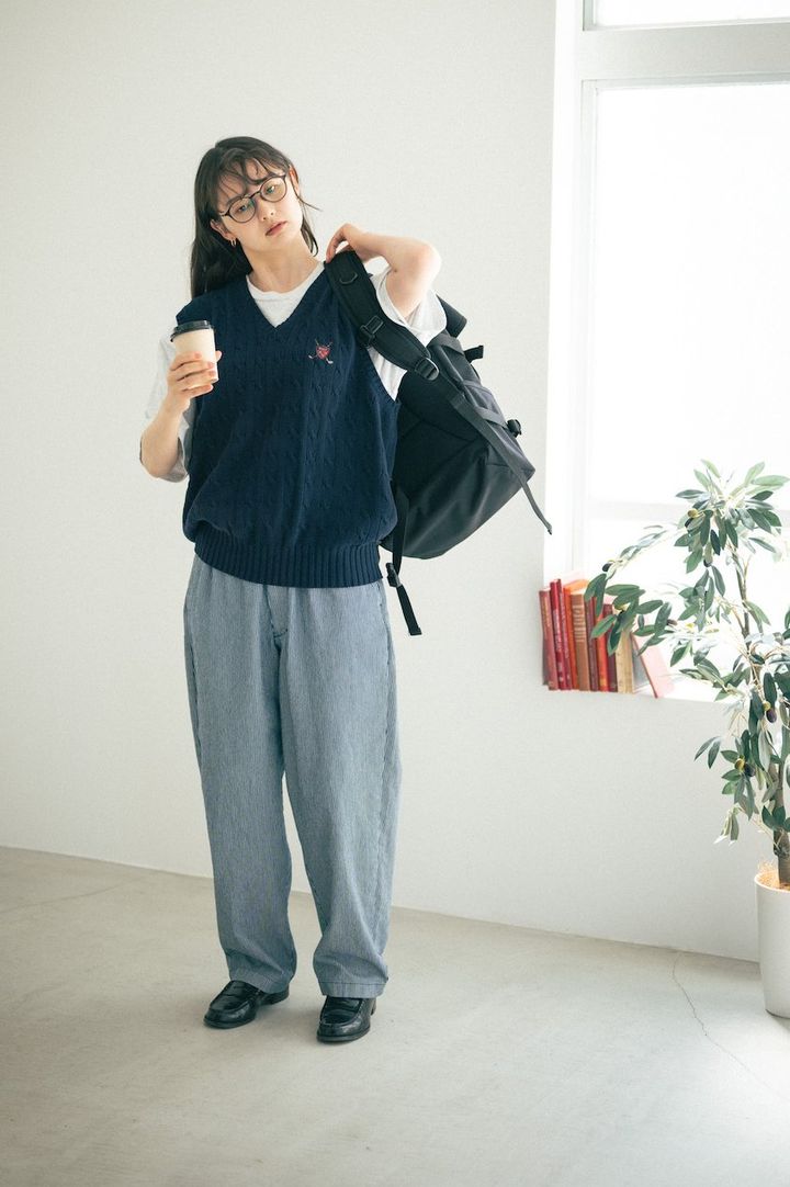 “ストライプ柄パンツ”が超使えるって知ってる？着まわし2選【FUDGE FRIEND おしゃれさんの毎日コーディネート｜うさみ】