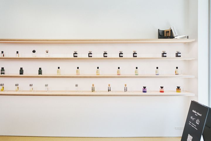 香水をフルオーダーできるって本当？今知っておきたい話題の香水ショップ2つ