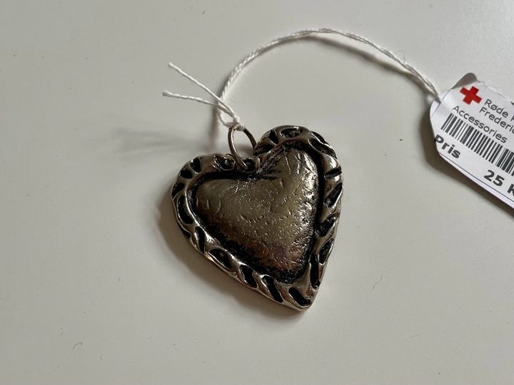 「スリフトショップ・フリマで本気買いしてみた」