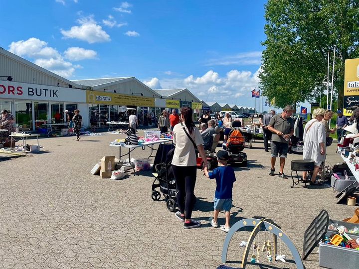 「スリフトショップ・フリマで本気買いしてみた」