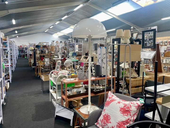 「スリフトショップ・フリマで本気買いしてみた」