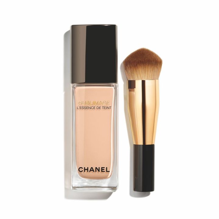 読者の愛用ファンデ５位 シャネル サブリマージュ レサンス ドゥ タン