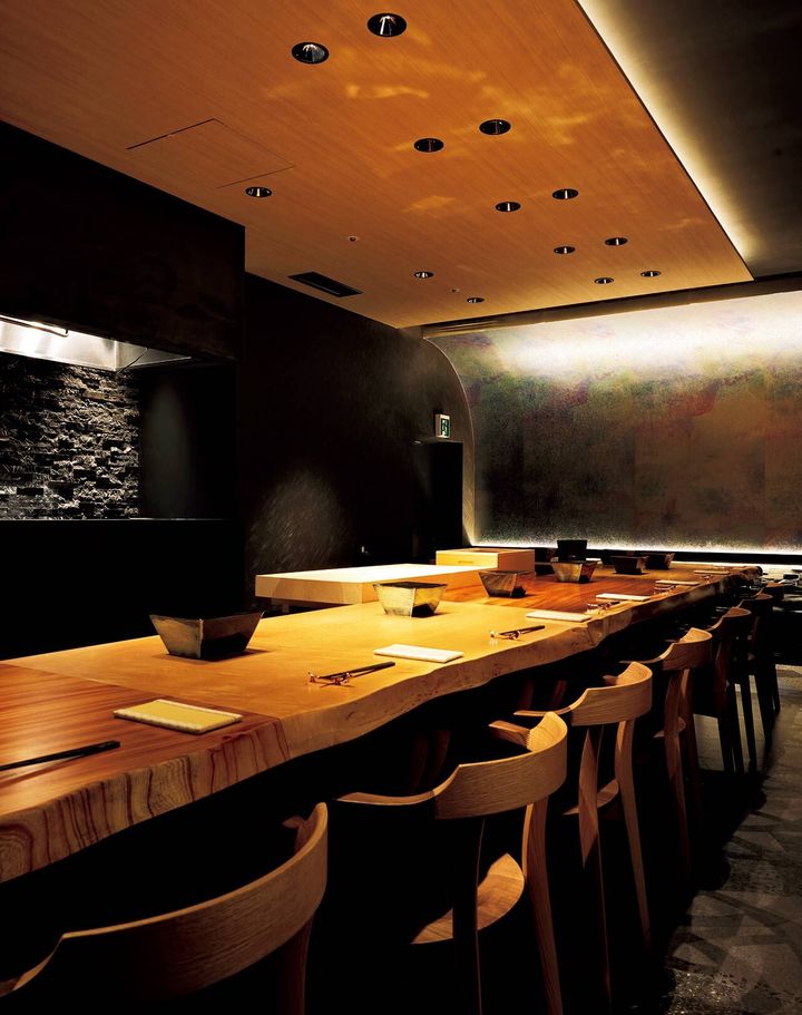 大門『浩也 東京前』の内観